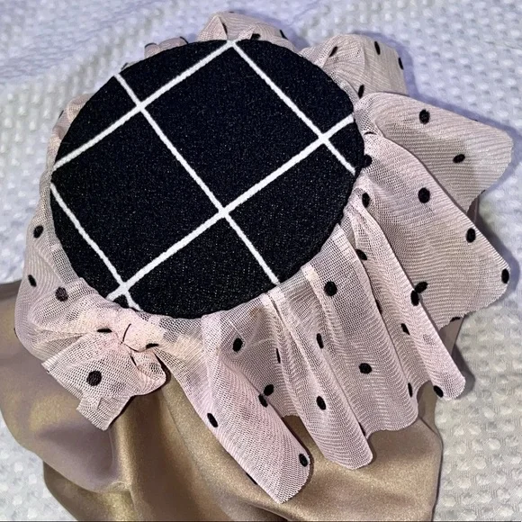 Pillbox Princess Black/White Hat